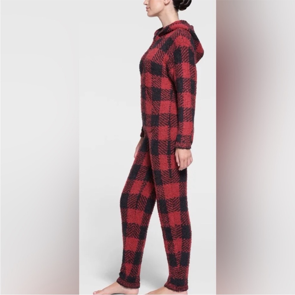 SKIMS Red and Black Textured Zip-Up